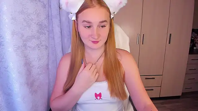 Snapshot of KeiraNight chatting on 22, 12, 2024 KeiraNight online show from 22, 12, 2024