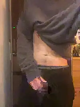 saku chan live online show from 28, 11, 2025