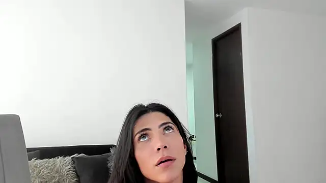 Snapshot of angelturned001 chatting on 12, 3, 2025 angelturned001 online show from 12, 3, 2025