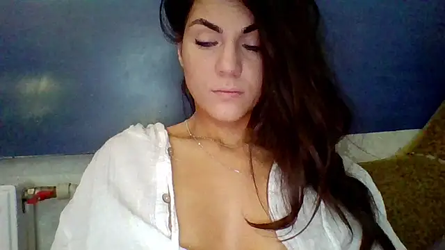 Snapshot of AliceTailor chatting on 20, 6, 2026 AliceTailor online show from 20, 6, 2026