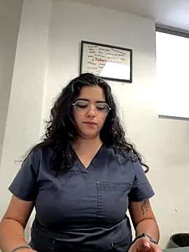 Ales Kitten online show from 4, 10, 2025