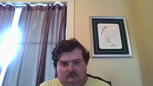 Snapshot of YelpedAverting chatting on 14, 11, 2025 YelpedAverting online show from 14, 11, 2025