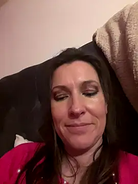 Lwhite1 online show from 20, 12, 2025