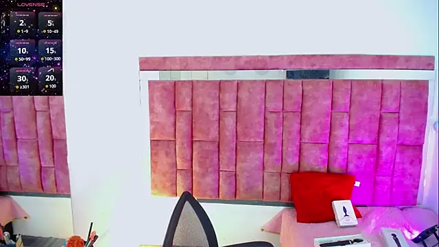 KayleighDreams  online show from 12, 4, 2026