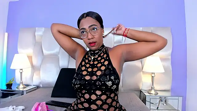 Snapshot of dirtyvictoria chatting on 29, 9, 2025 dirtyvictoria online show from 29, 9, 2025