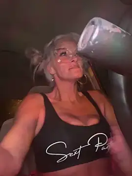 vixendoll87 online show from 26, 11, 2025