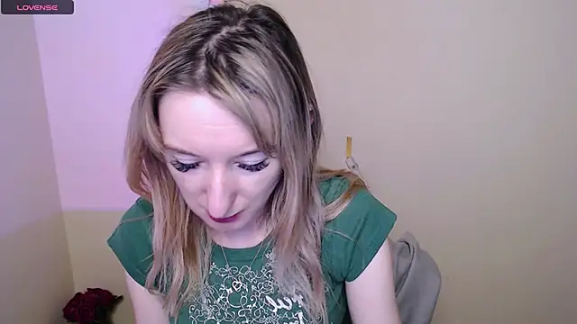 Snapshot of AmandaSell chatting on 14, 6, 2026 AmandaSell online show from 14, 6, 2026