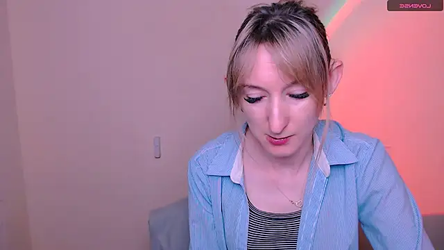 Snapshot of AmandaSell chatting on 16, 6, 2026 AmandaSell online show from 16, 6, 2026