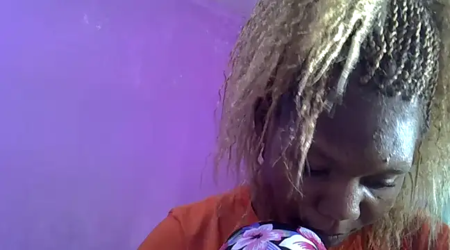 Cute tamara online show from 14, 12, 2024