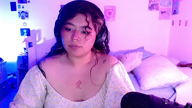 Snapshot of StephaniFox chatting on 3, 12, 2024 StephaniFox online show from 3, 12, 2024