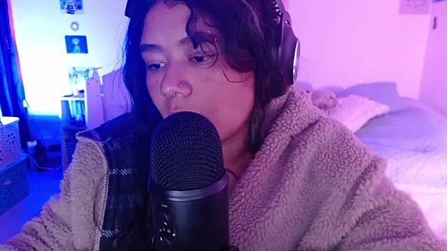 Snapshot of StephaniFox chatting on 13, 12, 2024 StephaniFox online show from 13, 12, 2024