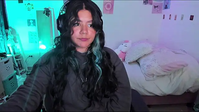 Snapshot of StephaniFox chatting on 20, 1, 2025 StephaniFox online show from 20, 1, 2025