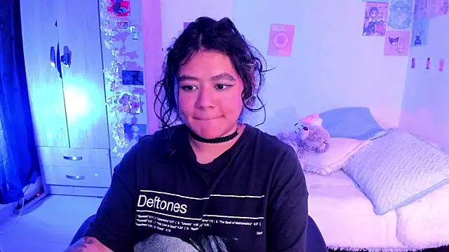 Snapshot of StephaniFox chatting on 24, 2, 2025 StephaniFox online show from 24, 2, 2025
