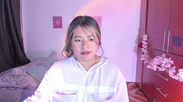 Snapshot of StephaniFox chatting on 25, 9, 2025 StephaniFox online show from 25, 9, 2025