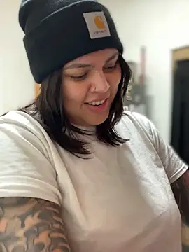 miacanela xo online show from 27, 11, 2025