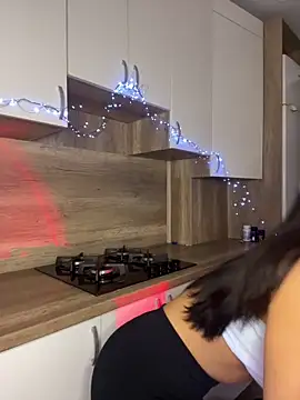 Snapshot of Melisa_Ester chatting on 4, 12, 2024 Melisa Ester online show from 4, 12, 2024