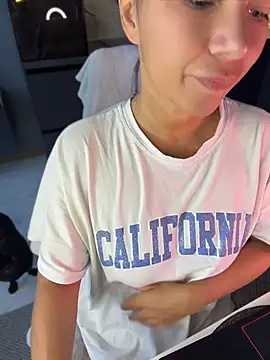 Snapshot of Melisa_Ester chatting on 25, 7, 2026 Melisa Ester online show from 25, 7, 2026