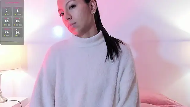 Snapshot of Tamaraakins chatting on 4, 12, 2025 Tamaraakins online show from 4, 12, 2025