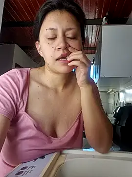 Snapshot of lombarlana-89 chatting on 6, 5, 2026 lombarlana-89 online show from 6, 5, 2026