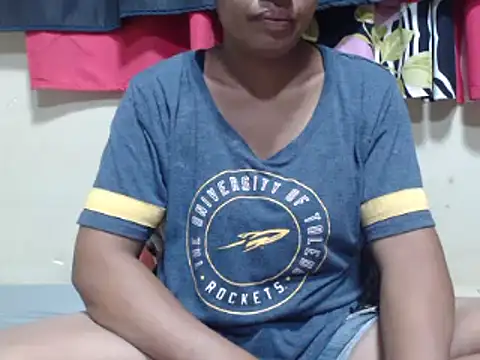 Snapshot of Linda_sexy chatting on 15, 2, 2025 Linda sexy online show from 15, 2, 2025