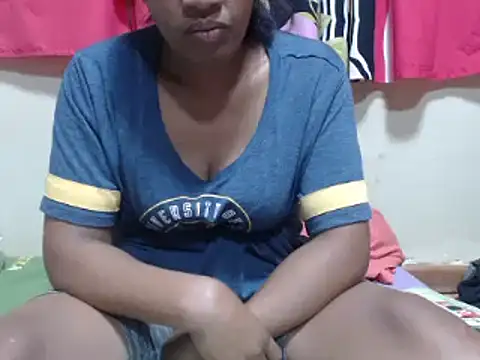 Snapshot of Linda_sexy chatting on 8, 3, 2025 Linda sexy online show from 8, 3, 2025