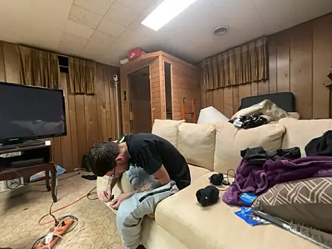 hungkubenski online show from 3, 11, 2025