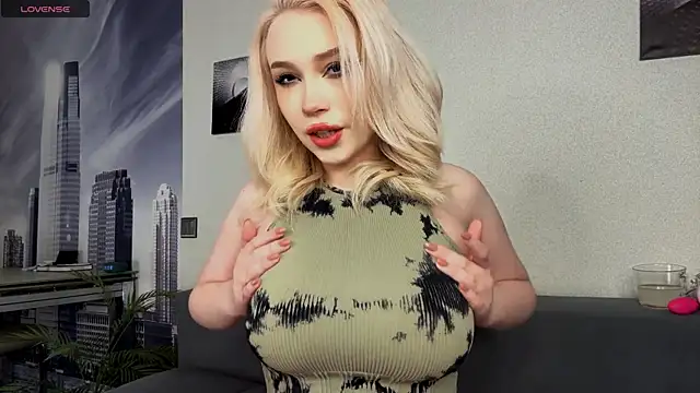 Snapshot of AsteriaHamel chatting on 18, 1, 2026 AsteriaHamel online show from 18, 1, 2026