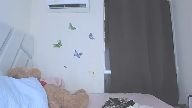 Snapshot of sofiacastillo01 chatting on 8, 2, 2026 sofiacastillo01 online show from 8, 2, 2026