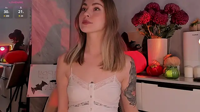 Snapshot of LoveGameSexx chatting on 31, 10, 2025 LoveGameSexx online show from 31, 10, 2025