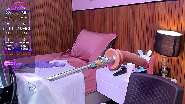 lola clit online show from 8, 2, 2025