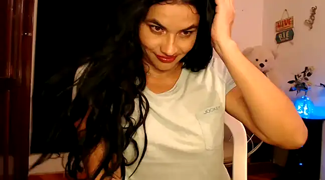 Snapshot of Katalleyaa chatting on 10, 12, 2024 Katalleyaa online show from 10, 12, 2024