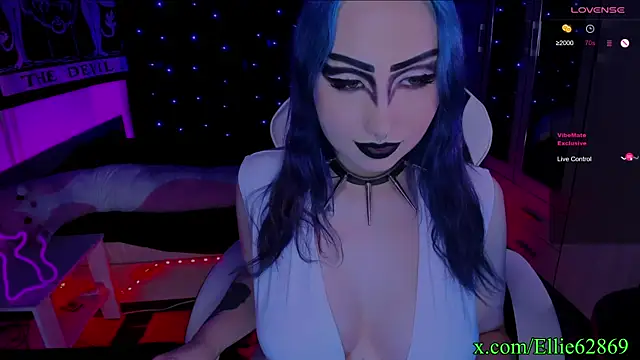 Snapshot of Kitty_goth chatting on 21, 12, 2024 Kitty goth online show from 21, 12, 2024