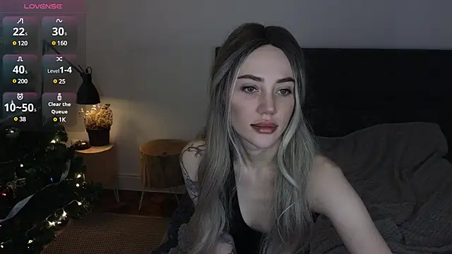 Snapshot of Sara_Tranquil chatting on 8, 12, 2024 Sara Tranquil online show from 8, 12, 2024