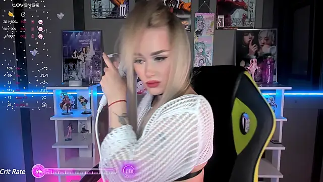 Snapshot of Ellen_Soft chatting on 5, 2, 2025 Ellen Soft online show from 5, 2, 2025