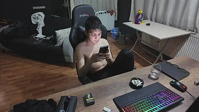 Snapshot of istebenboylebiradamim chatting on 10, 12, 2024 istebenboylebiradamim online show from 10, 12, 2024