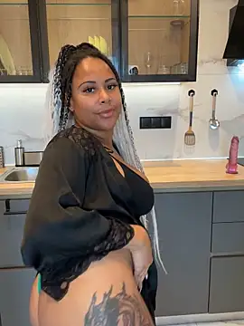 HaileyDiana online show from 11, 10, 2025