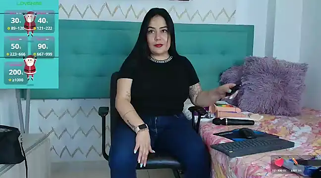 Snapshot of galatea_rous chatting on 14, 12, 2024 galatea rous online show from 14, 12, 2024