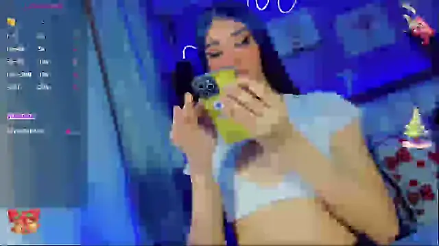 Snapshot of Baby_Aliz chatting on 11, 12, 2024 Baby Aliz online show from 11, 12, 2024