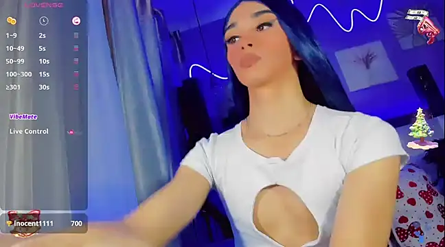 Snapshot of Baby_Aliz chatting on 12, 12, 2024 Baby Aliz online show from 12, 12, 2024