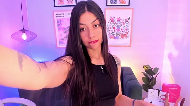 Melissa Koster online show from 8, 4, 2026