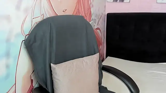 Snapshot of AllysonMilf69 chatting on 28, 9, 2025 AllysonMilf69 online show from 28, 9, 2025