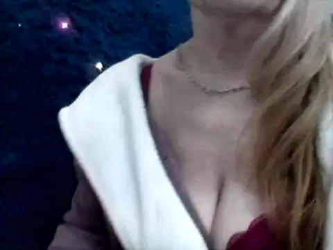 CarlyTreat online show from 5, 1, 2025