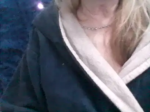 CarlyTreat online show from 14, 1, 2025