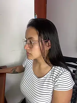 Snapshot of Shanonsex2 chatting on 13, 12, 2024 Shanonsex2 online show from 13, 12, 2024