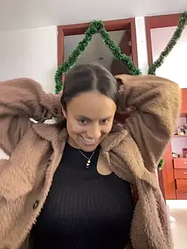 Snapshot of Shanonsex2 chatting on 23, 12, 2024 Shanonsex2 online show from 23, 12, 2024