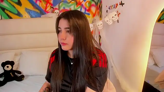 Snapshot of Liana_Bernocchi chatting on 11, 10, 2025 Liana Bernocchi online show from 11, 10, 2025