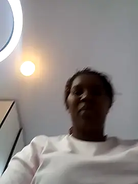 Snapshot of stripqueenx2 chatting on 3, 12, 2024 stripqueenx2 online show from 3, 12, 2024