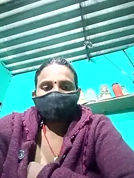 Snapshot of Baby__Shreya chatting on 2, 1, 2025 Baby  Shreya online show from 2, 1, 2025