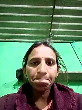 Snapshot of Baby__Shreya chatting on 12, 11, 2025 Baby Shreya online show from 12, 11, 2025