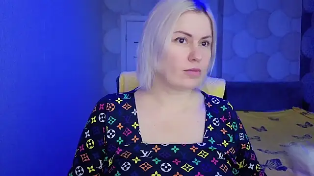 Snapshot of natusik chatting on 17, 4, 2026 natusik online show from 17, 4, 2026